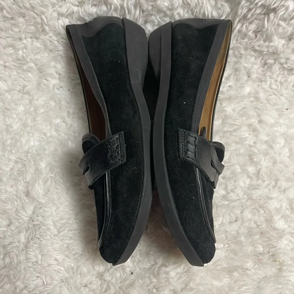 Nurture leather black suede slip on loafers rubber soles SZ10M